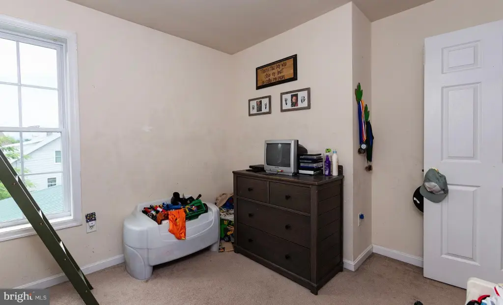 Picture 42