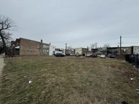 Chicago Land Parcel For Sale