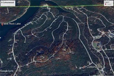 Holiday Island Wooded Lot