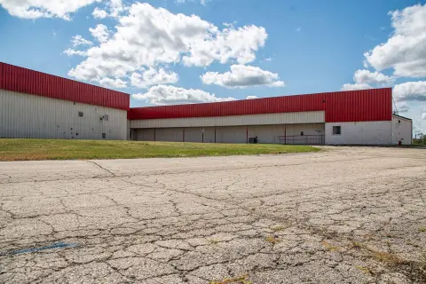 Platteville Manufacturing & Warehouse Facility