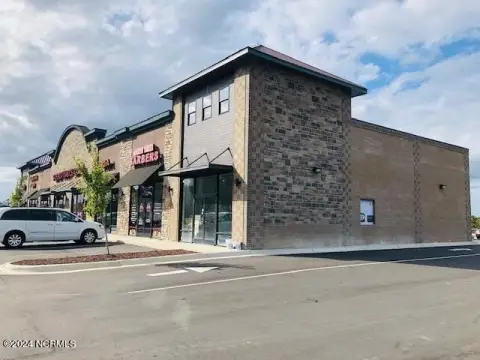 Retail Space in Raeford, NC