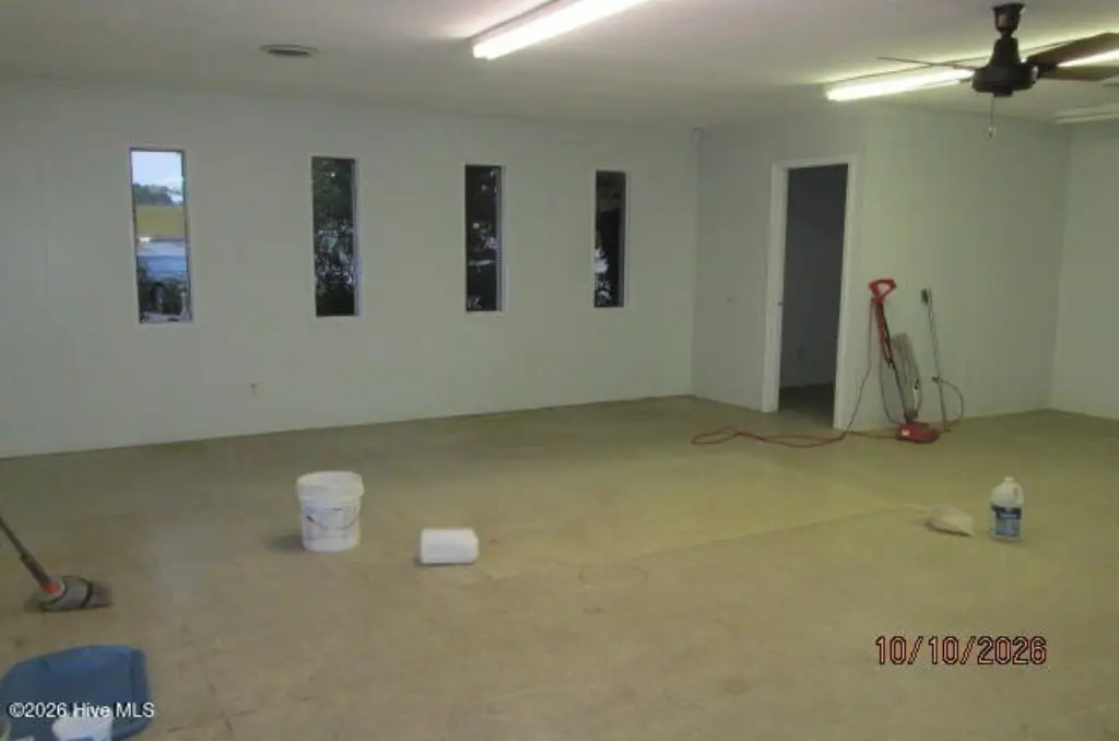 Picture 7
