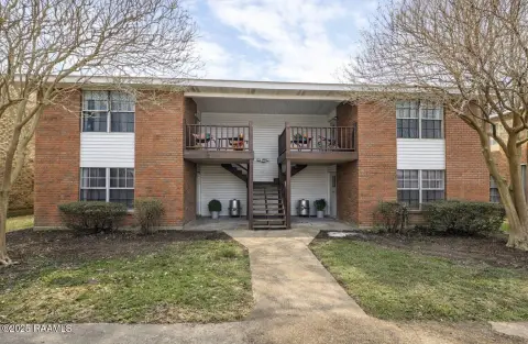 Lafayette Fourplex: Fully Occupied