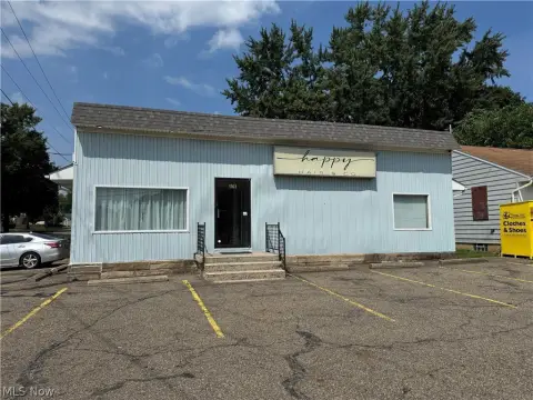 Salon-Ready Retail Space