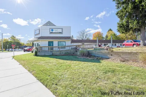Versatile Commercial Property, Grand Rapids