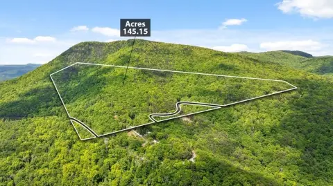 Chatsworth Acreage on Highway 52