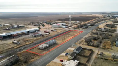 Warehouse in New Deal, TX