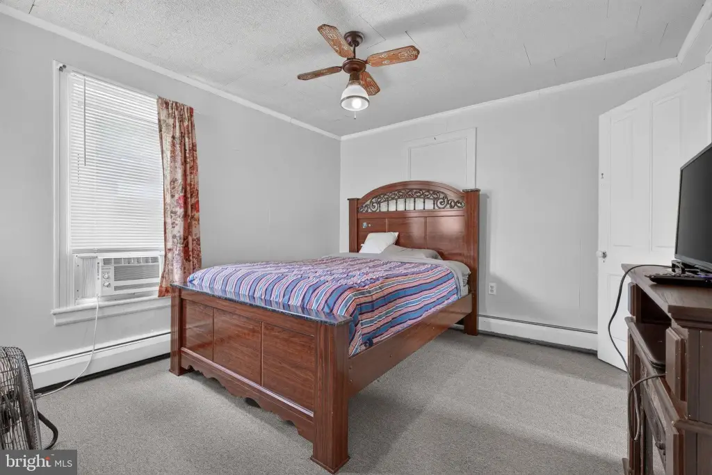 Picture 18