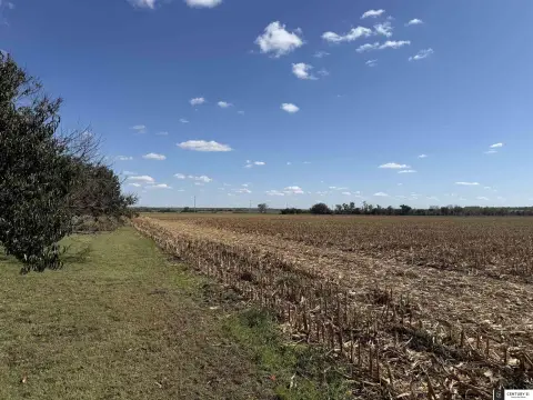 Highway Frontage Farmland Opportunity