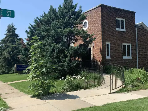 Creston, IA Brick Church