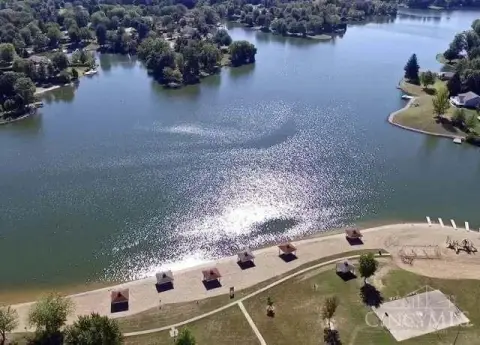 Buildable Land in Lake Community