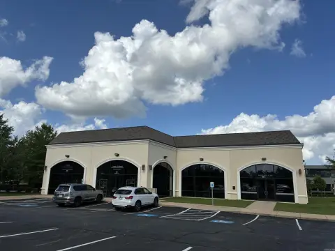 Fayetteville Office Building with Upside