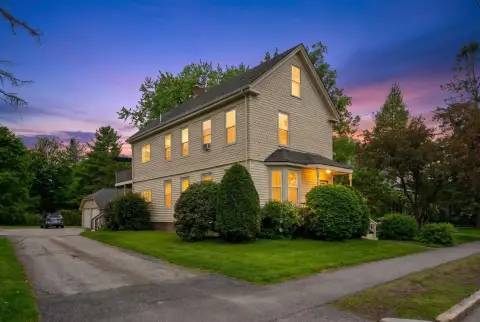 Renovated Duplex