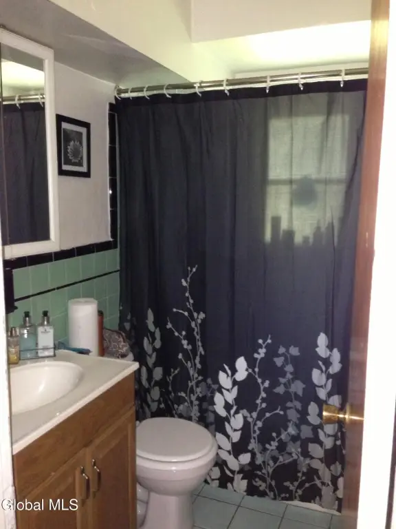 Picture 11