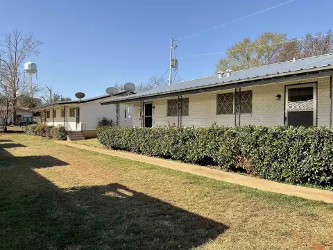 Cozy Llano Apartment Near Hospital