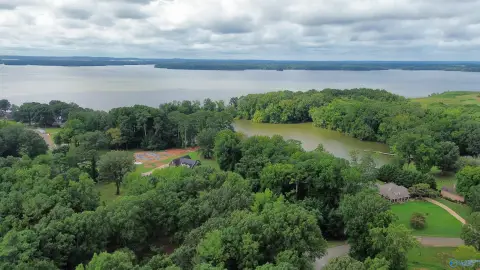 Land Near Tennessee River