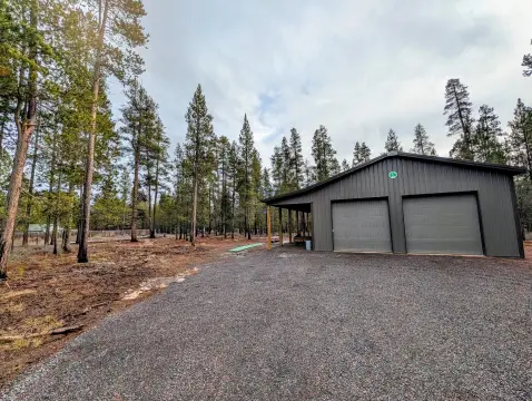 La Pine Residential Corner Lot