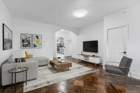 Renovated Jamaica Hills Multi-Family Home