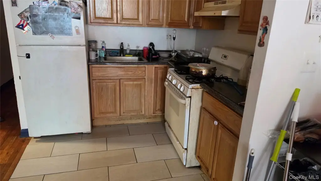 Picture 16