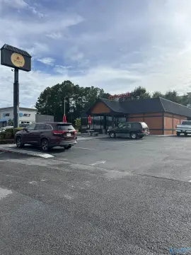 Guntersville Commercial Building with Equipment