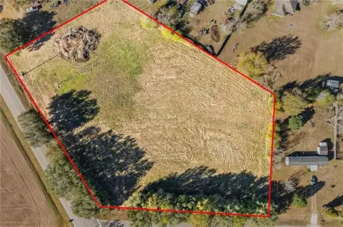 Versatile Land in Grand Bay