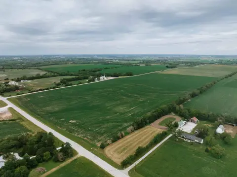 Level Corner Farmland Tract
