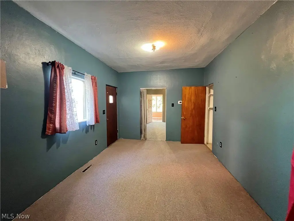 Picture 19