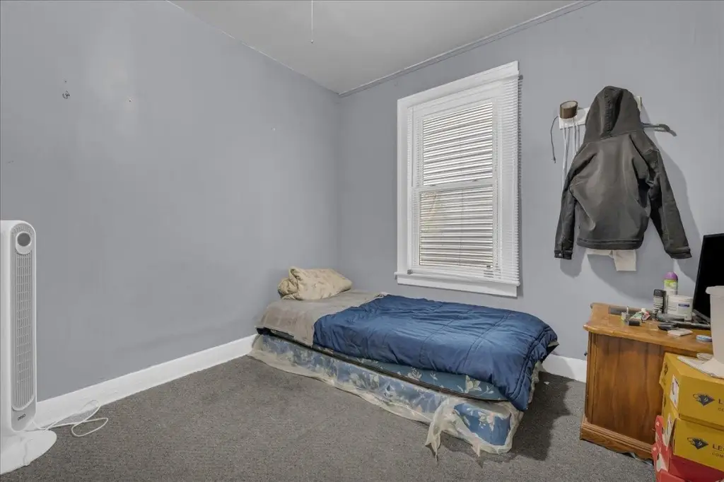 Picture 30