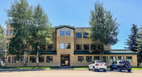 Top-Floor Office Unit