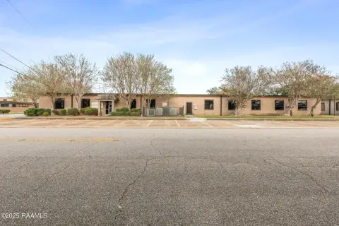 Renovated Office Space in Lafayette