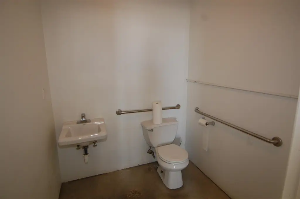 Picture 4