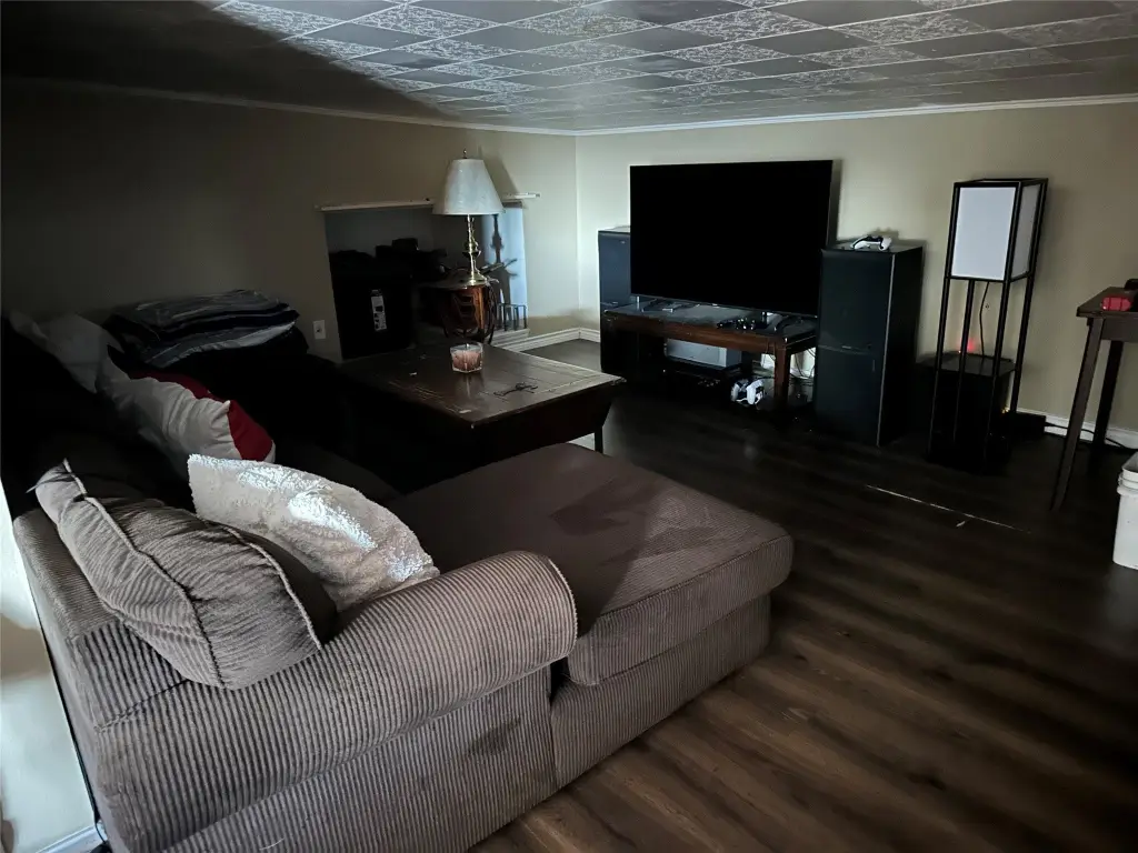 Picture 9