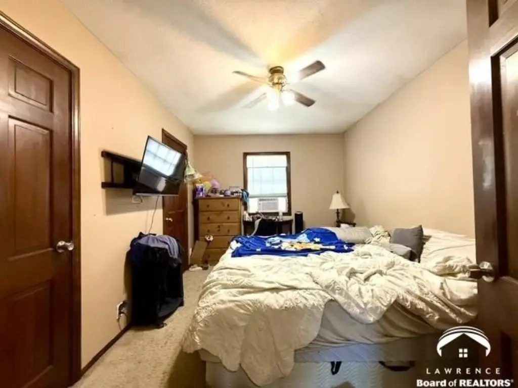Picture 23