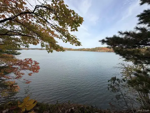 Waterfront Recreational Land