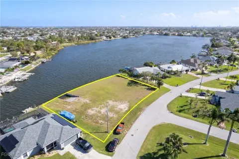 Waterfront Quad Lot Opportunity
