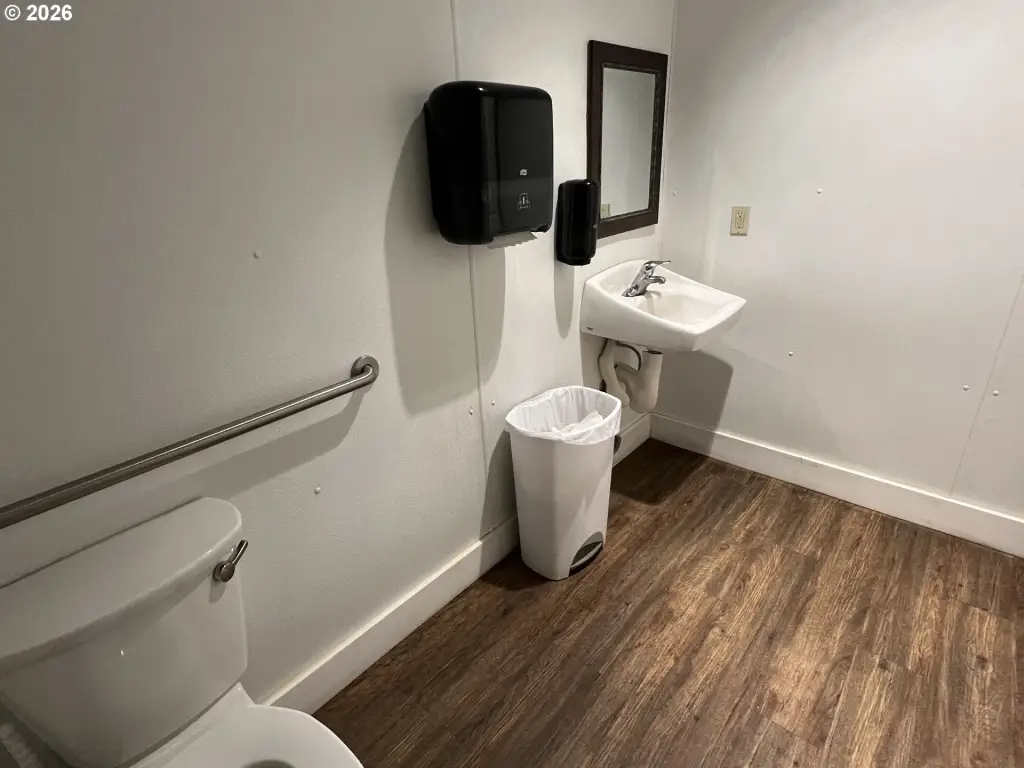 Picture 18