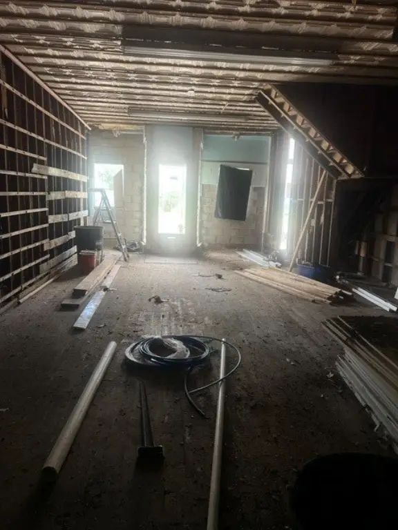 Picture 10