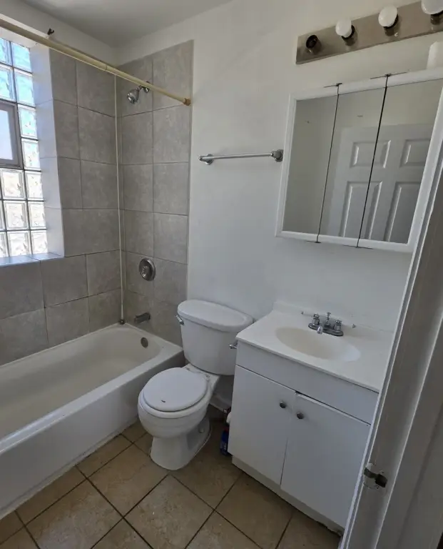 Picture 8