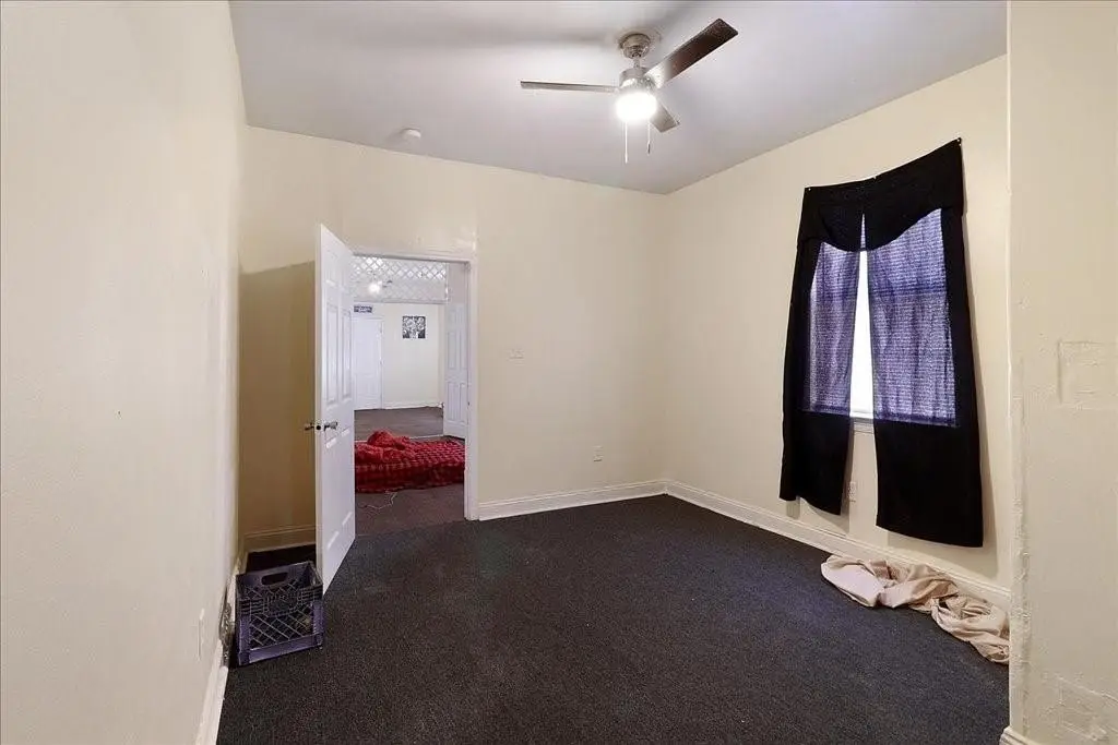 Picture 8