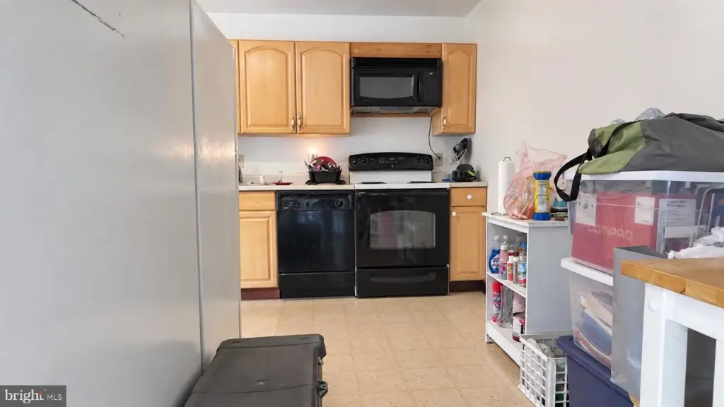 Picture 4