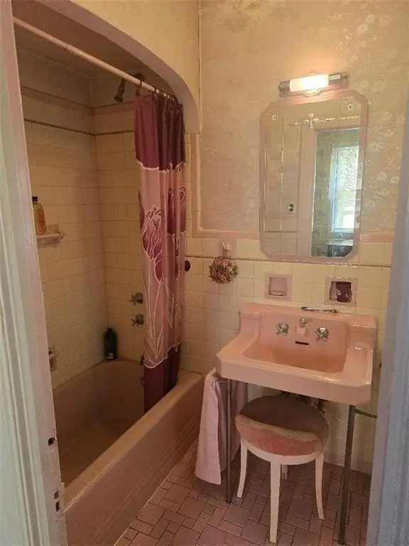 Picture 9