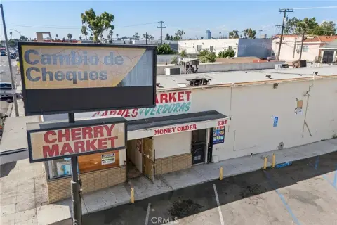 Long Beach Retail Opportunity
