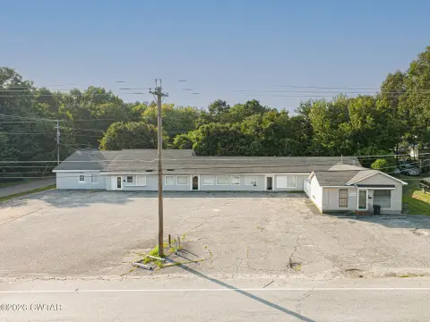 Four-Unit Retail Property