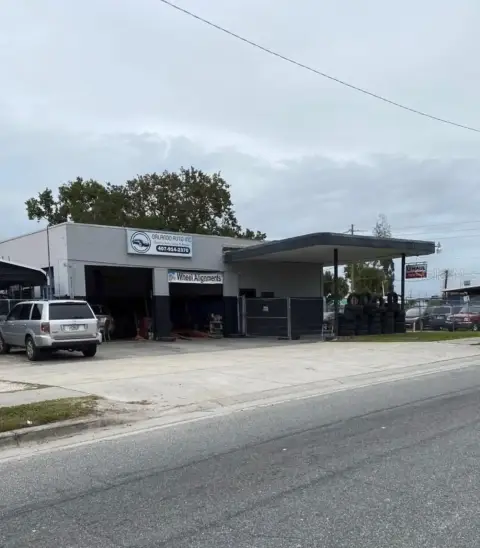 Orlando Mixed-Use Commercial Building