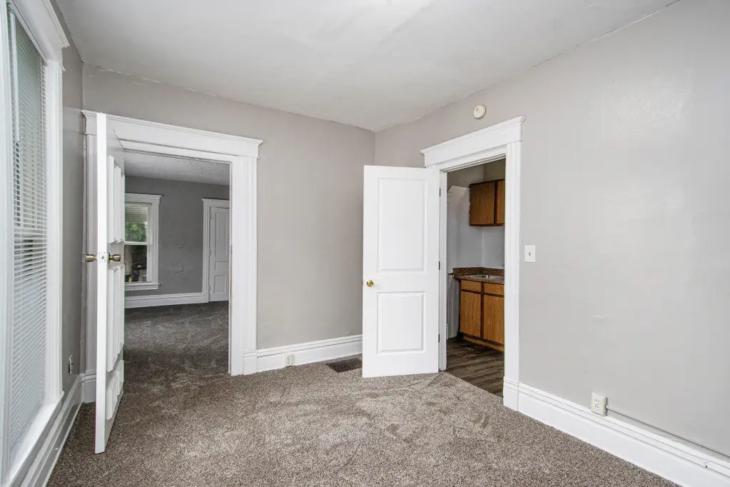 Picture 7