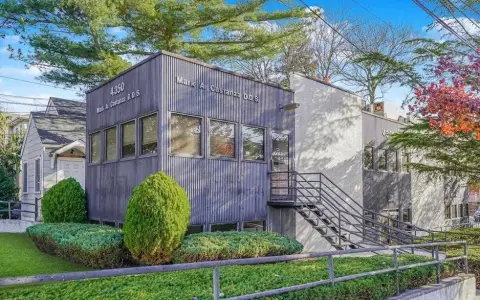 Staten Island Commercial Space Available