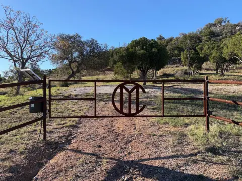 Hill Country View Land