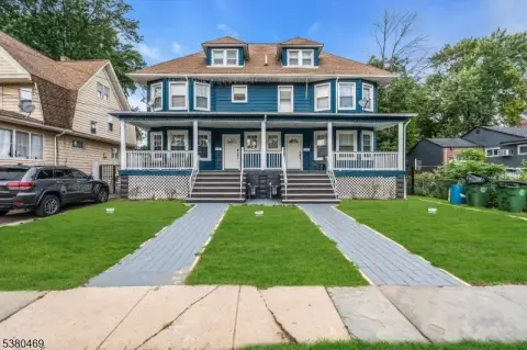 Side-by-Side Duplex in Roselle