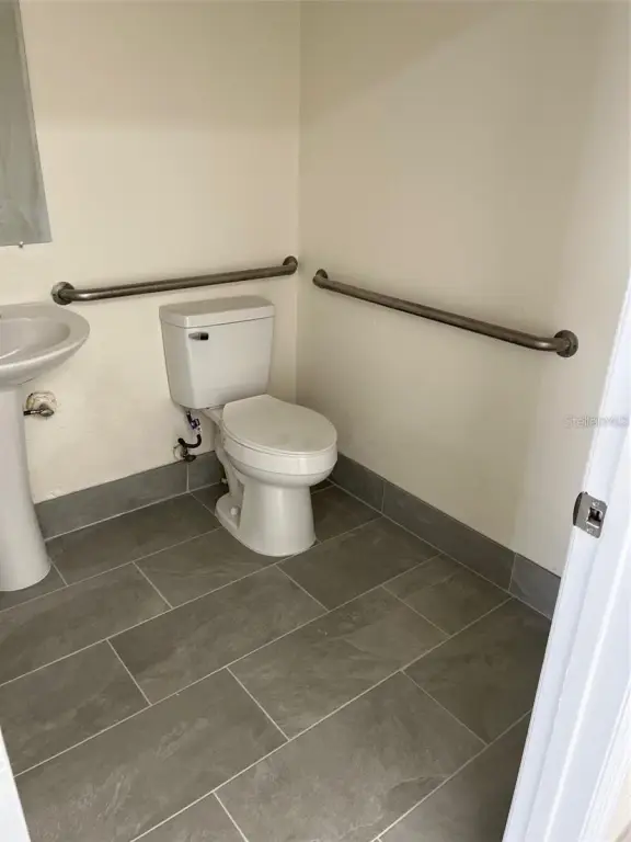 Picture 5