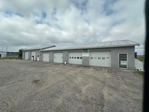 Industrial Warehouse with Six Doors